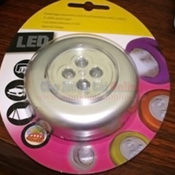 Đèn LED dán tường 4 bóng