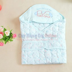 Chăn ủ sơ sinh có đai tiện lợi