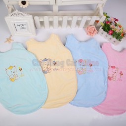 Túi ngủ kiểu yếm hình gấu xinh xắn