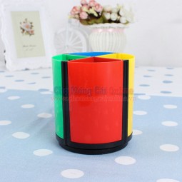 Hộp đựng dụng cụ văn phòng