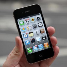 Điện thoại IPhone 3GS International