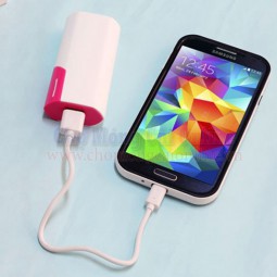 Pin sạc dự phòng đa năng Arun 5600mah