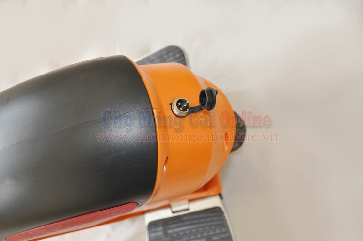 xe-dien-mot-banh-cao-cap-nhap-khau-5
