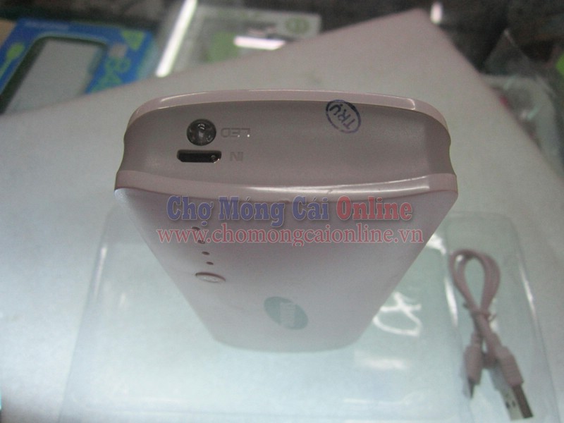 Pin-sac-du-phong-da-nang-Samsung-20000mAh-5