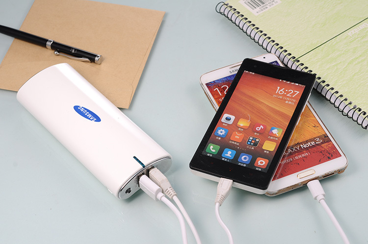 Pin-sac-du-phong-da-nang-Samsung-Original-20000mah-2